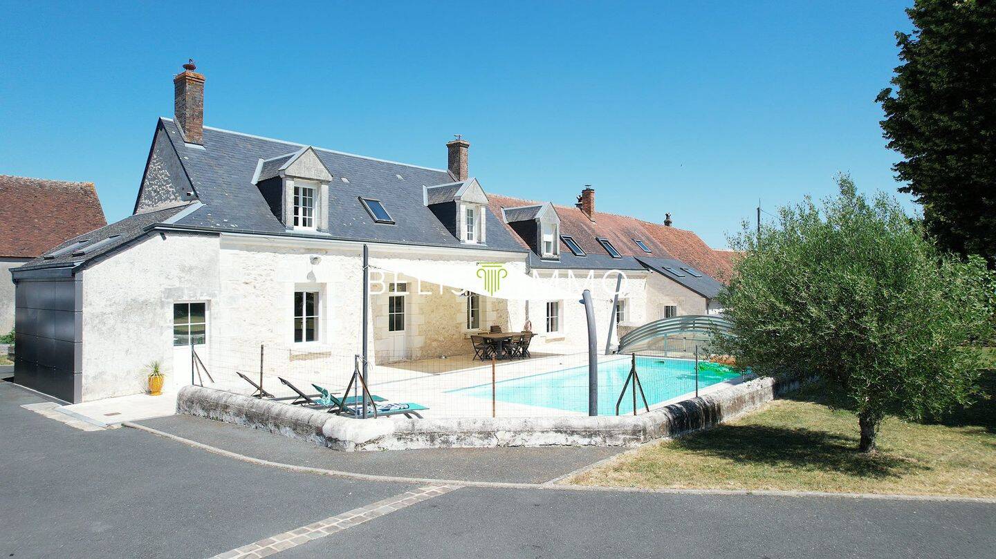 Maison 11 pièces 265 m² · à Azay-sur-Cher · 265 m² · 594 225 €