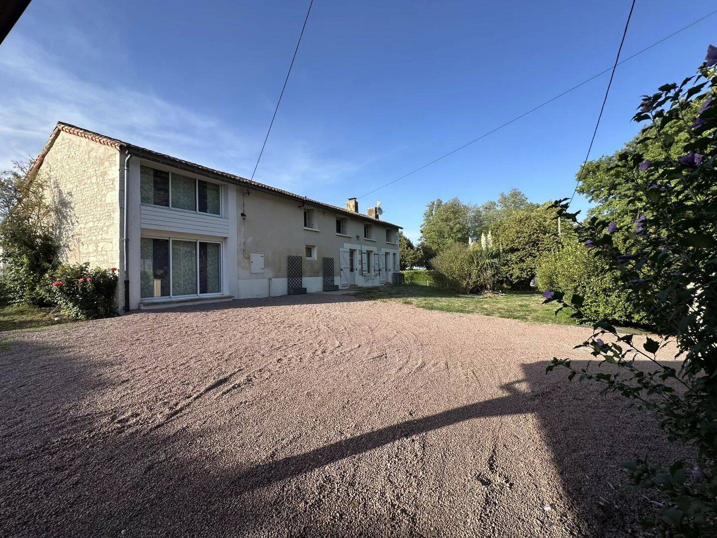 Maison 7 pièces 189 m² · à Thurageau · 189 m² · 233 000 €