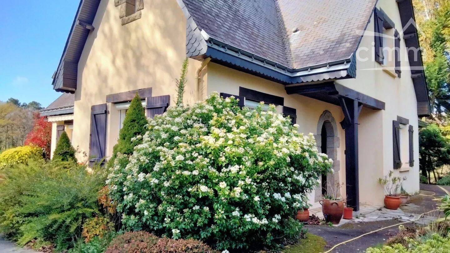 Maison 6 pièces 188 m² · à Bains-sur-Oust · 188 m² · 448 200 €