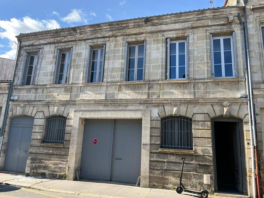 Appartement 4 pièces 103 m² · à Bordeaux · 102,7 m² · 1 460 €/mois