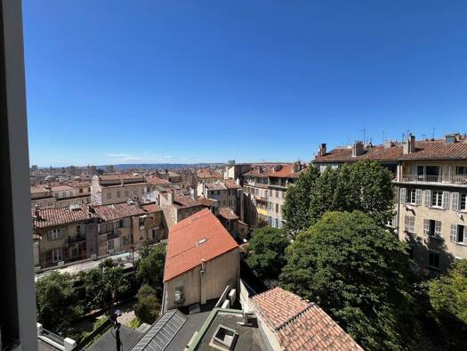 Appartement à vendre 539 000 € 5 pièces 4 chambres 139 m² Étage 3/4 Thiers Marseille 1er arrondissement 13001