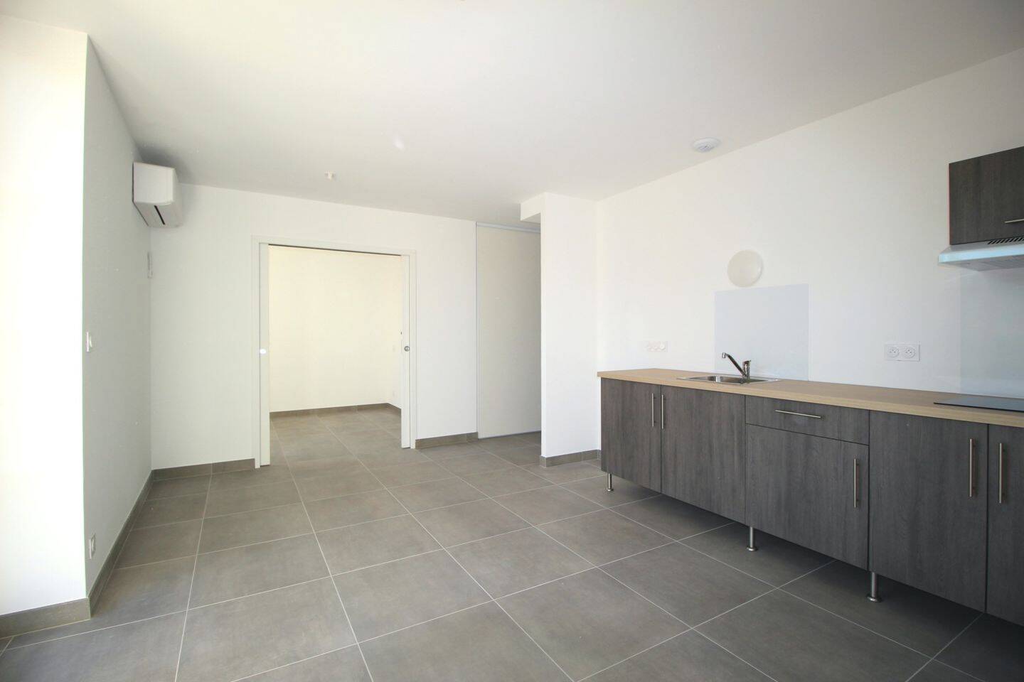 Appartement 1 pièce 35 m² · à Vaison-la-Romaine · 35 m² · 706 €
