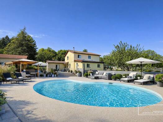 Maison à vendre 449 000 € 6 pièces 5 chambres 196 m² 2 500 m² de terrain Sonnay 38150