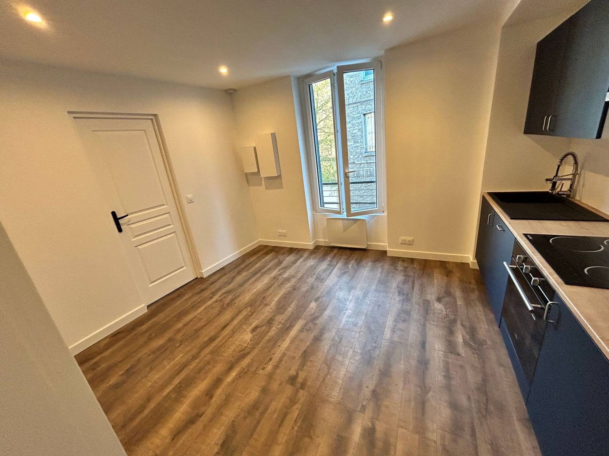 Image Maison contemporaine RE2020