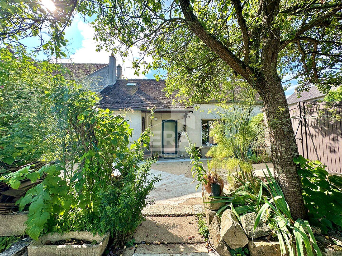 Maison 5 pièces 142 m² · à Château-Landon · 142 m² · 199 000 €