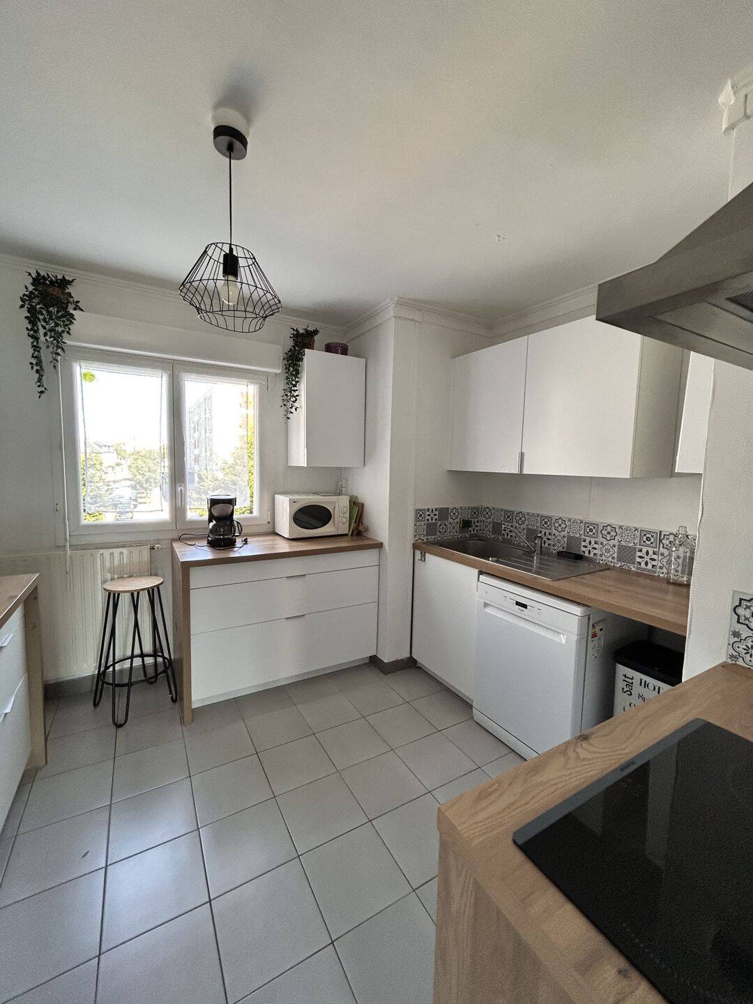 4 pièces 78 m² · à Brest · 78 m² · 890 €/mois