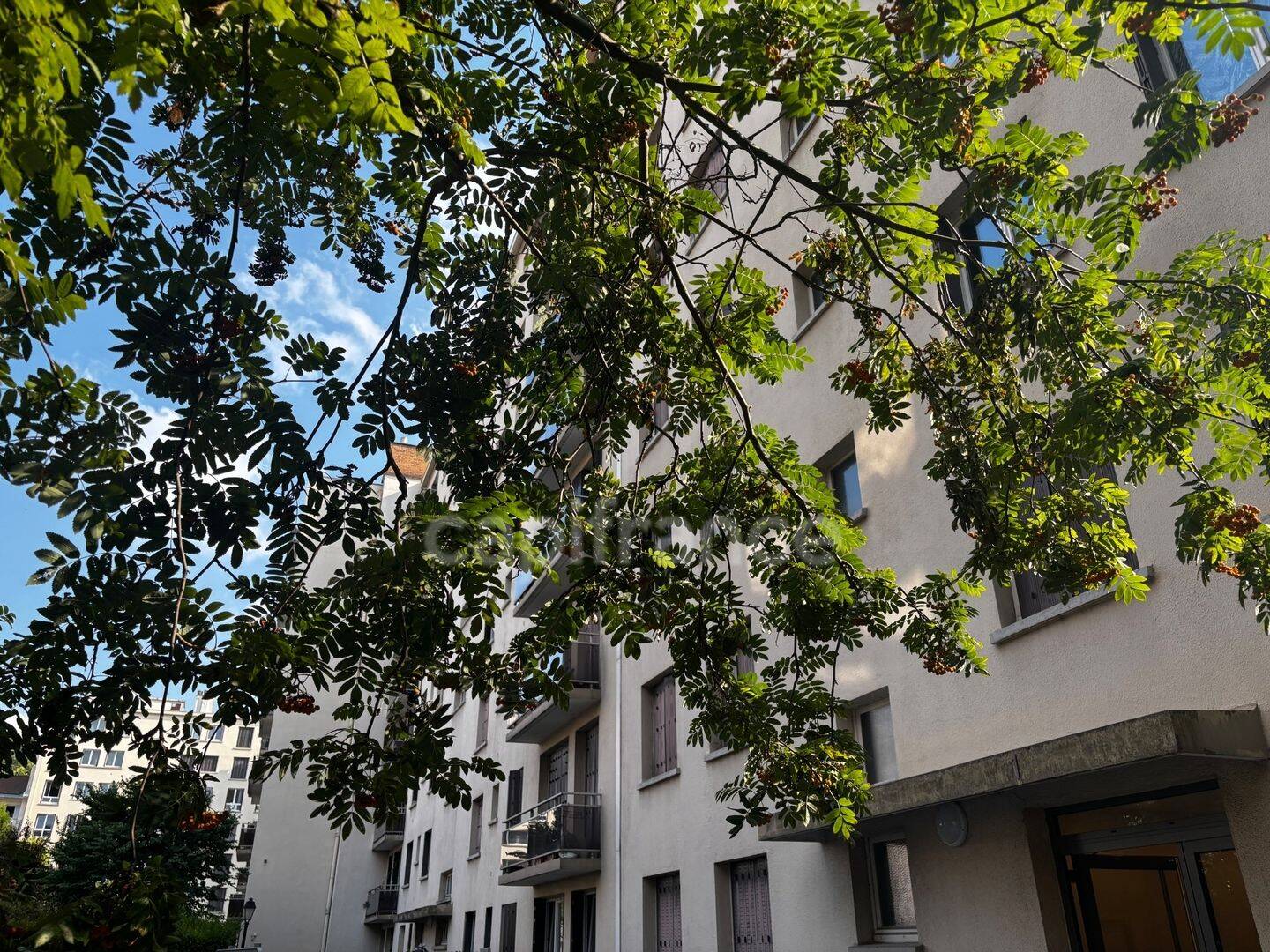 Appartement 3 pièces 58 m² · à Issy-les-Moulineaux · 58 m² · 347 000 €
