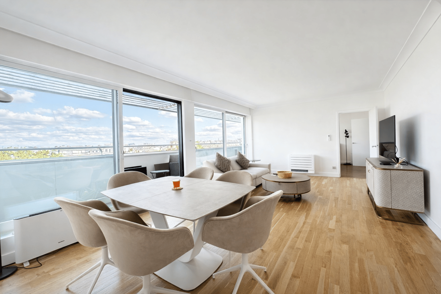 Appartement 4 pièces 110 m² · à Paris 16ème Arrondissement · 110 m² · 5 500 €/mois