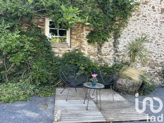 Maison à vendre 439 800 € 8 pièces 5 chambres 180 m² 19 164 m² de terrain Saint-Clair-sur-l'Elle 50680