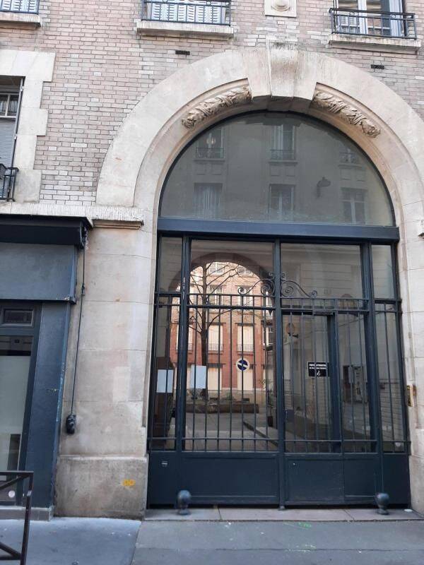 Appartement 1 pièce 37 m² · à Paris 16ème Arrondissement · 37 m² · 1 139 €/mois