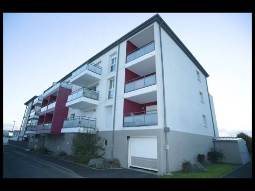 Appartement à vendre - Première occupation 254 400 € 3 pièces 2 chambres 62,5 m² 2ème étage La Rochelle 17000