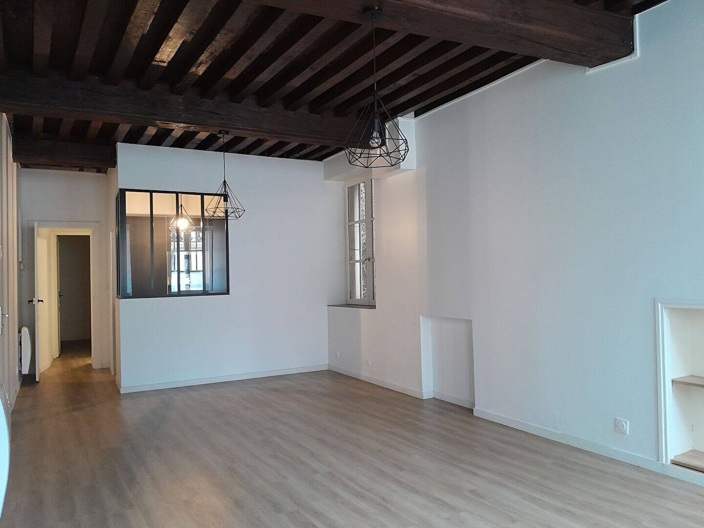 Appartement 2 pièces 48 m² · à Dijon · 47,6 m² · 730 €/mois