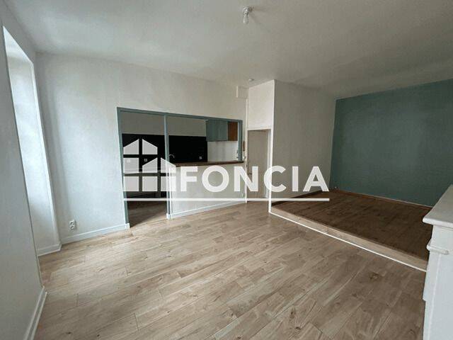Appartement 3 pièces 72 m² · à Rochefort · 72 m² · 685 €