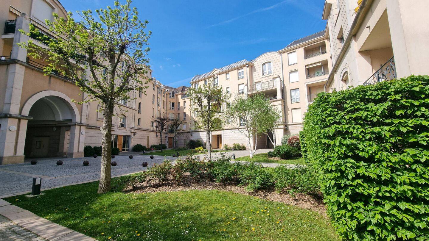 Appartement 1 pièce 25 m² · à Maisons-Laffitte · 25,1 m² · 850 €