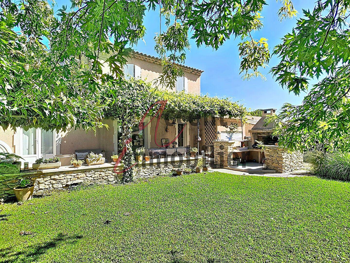 Maison 5 pièces 119 m² · à Saint-Rémy-de-Provence · 119 m² · 567 000 €