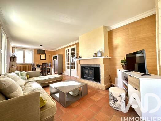 Maison à vendre 269 500 € 7 pièces 4 chambres 135 m² 805 m² de terrain Le Poiré-sur-Vie 85170