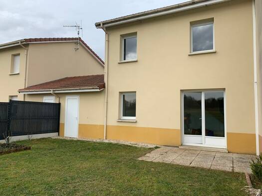 Maison à vendre 103 000 € 4 pièces 3 chambres 80,6 m² Nogent 52800