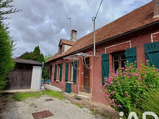 Maison à vendre 93 000 € 3 pièces 2 chambres 94 m² 735 m² de terrain Saint-Maurice-aux-Riches-Hommes 89190