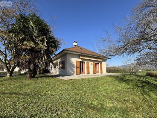 Maison à vendre 350 000 € 7 pièces 6 chambres 204,5 m² 1 278 m² de terrain Peyrieu 01300