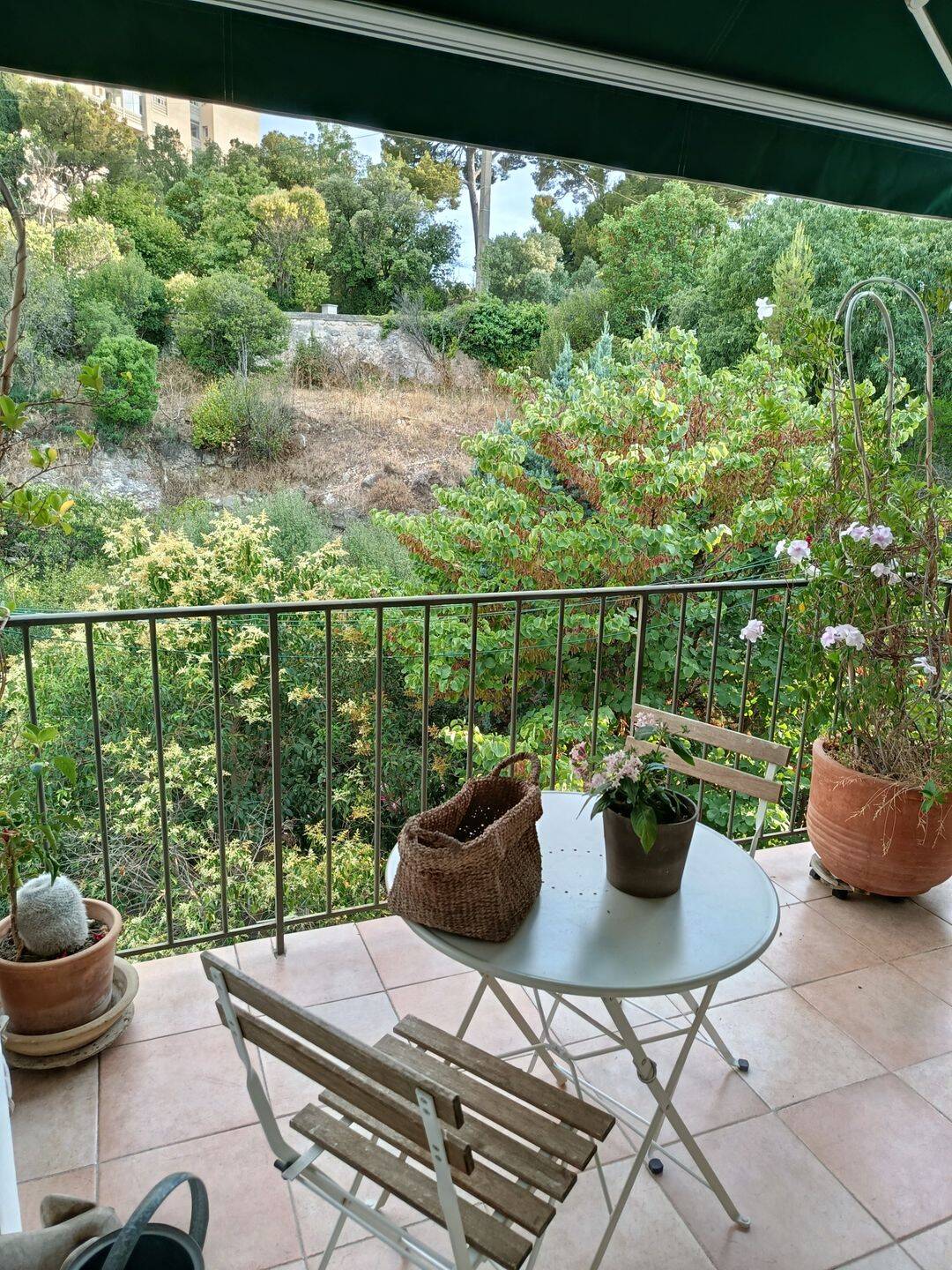 Appartement 4 pièces 113 m² · à Marseille 8ème Arrondissement · 113 m² · 587 000 €