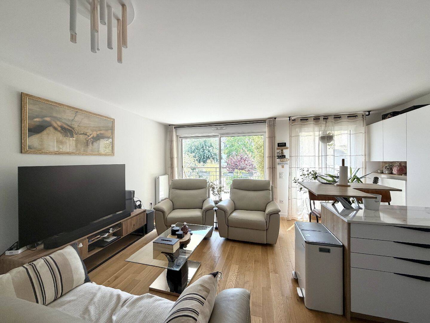 Appartement 4 pièces 96 m² · à Antony · 96 m² · 2 590 €