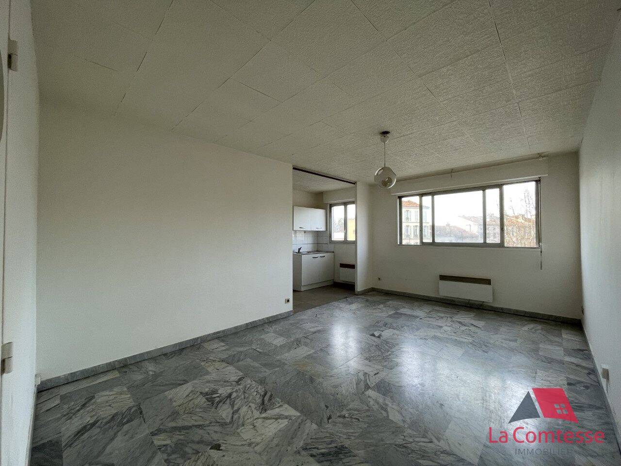 Appartement 1 pièce 40 m² · à Aubagne · 39,8 m² · 596 €/mois