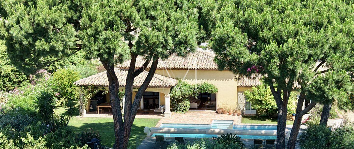 Maison 5 pièces 150 m² · à Le Plan-de-la-Tour · 150 m² · 1 150 000 €