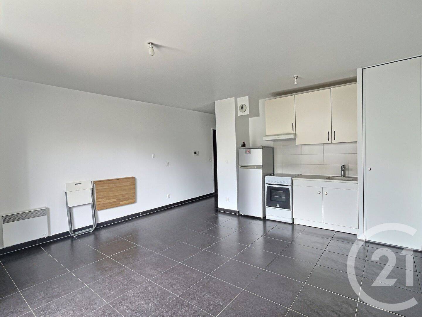Appartement 1 pièce 29 m² · à Aulnay-sous-Bois · 28,7 m² · 167 000 €