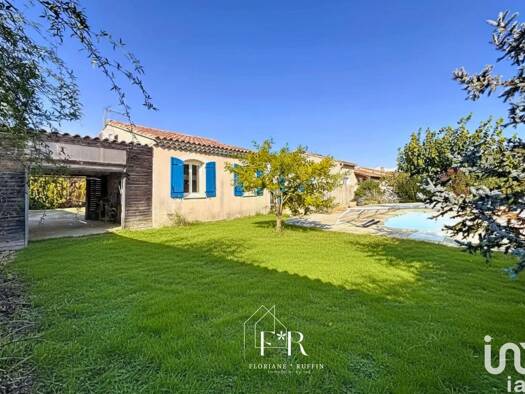 Maison de plain-pied à vendre 369 000 € 4 pièces 3 chambres 100 m² 667 m² de terrain Althen-des-Paluds 84210