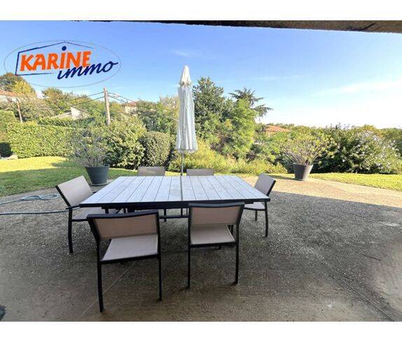 Maison 5 pièces 170 m² · à Cailloux-sur-Fontaines · 170 m² · 675 000 €