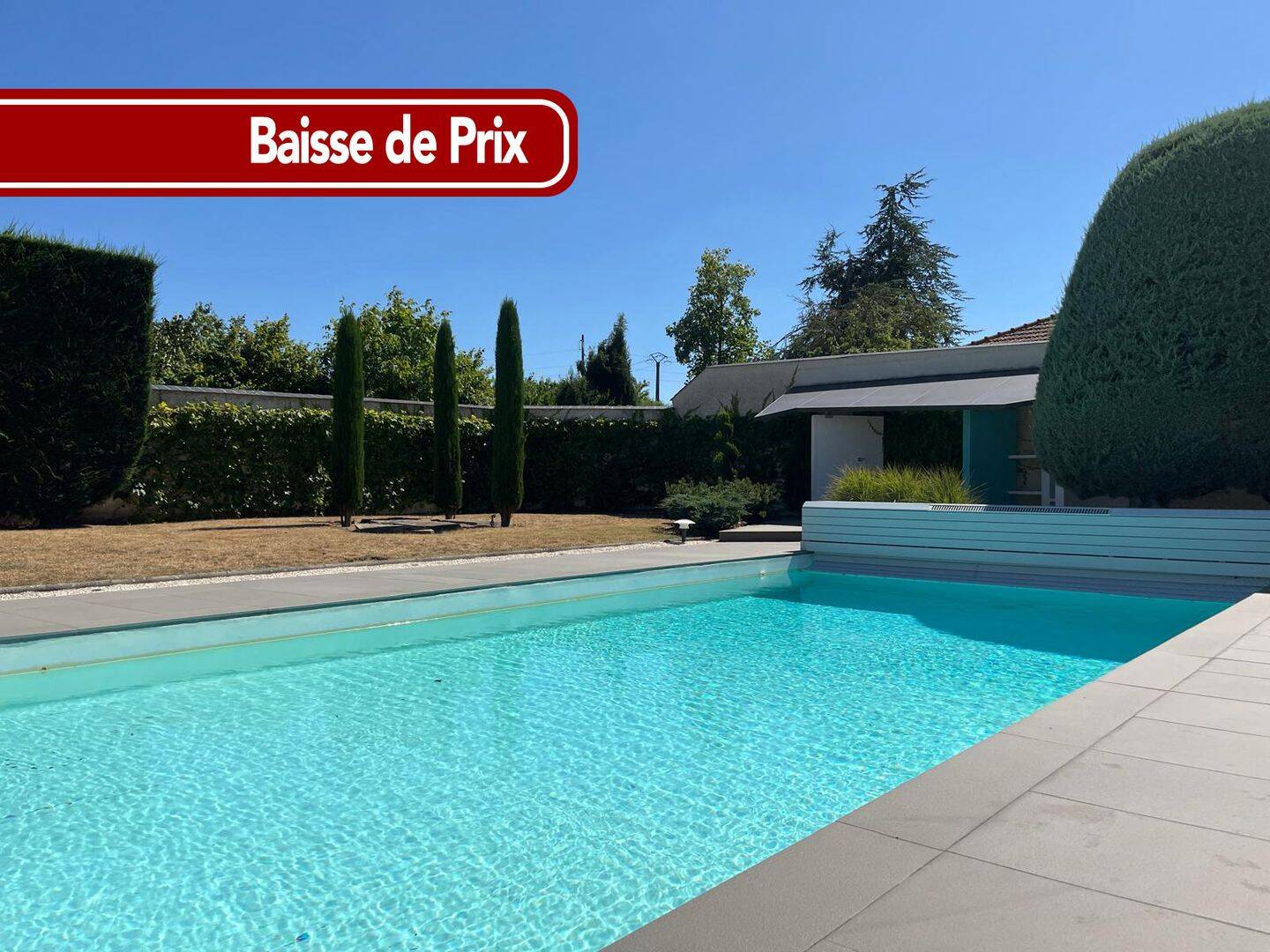 Maison 6 pièces 240 m² · à Saint-Germain-Lespinasse · 240 m² · 900 000 €