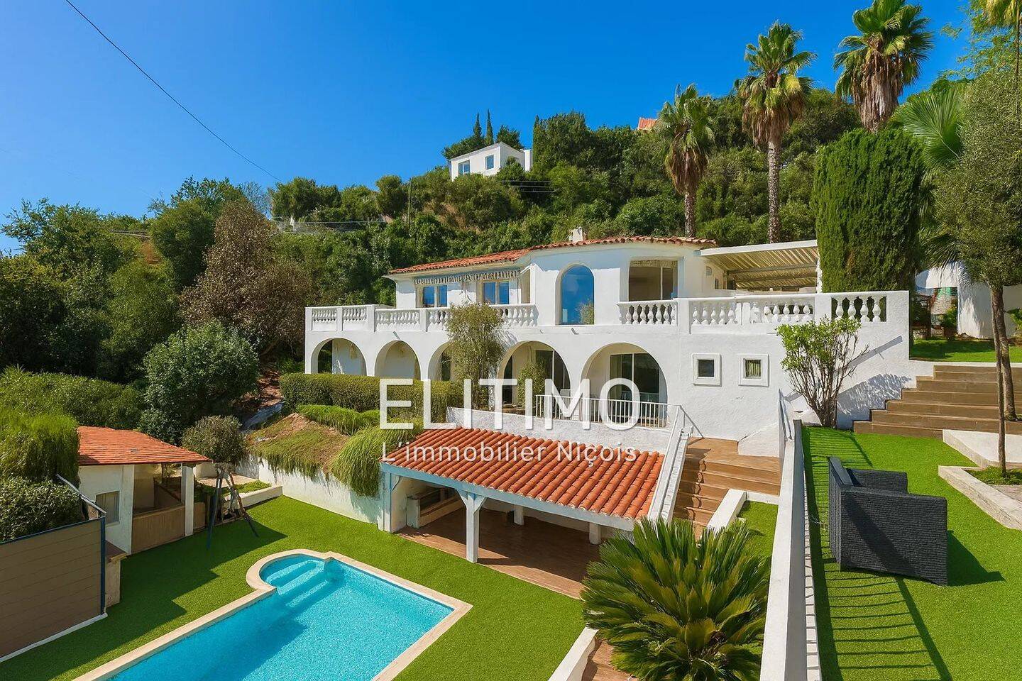 Maison 6 pièces 223 m² · à Aspremont · 223,3 m² · 1 540 000 €