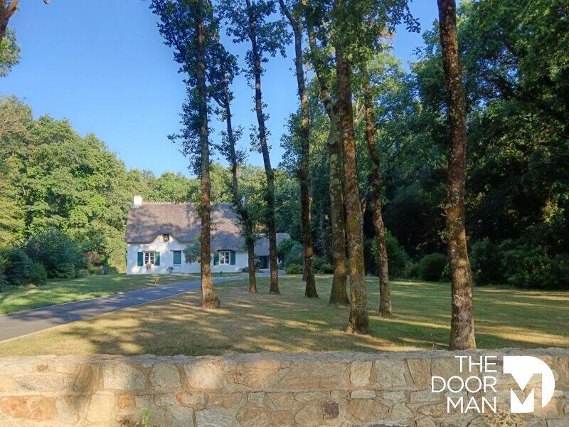 Maison 6 pièces 177 m² · à Saint-Lyphard · 177 m² · 592 500 €