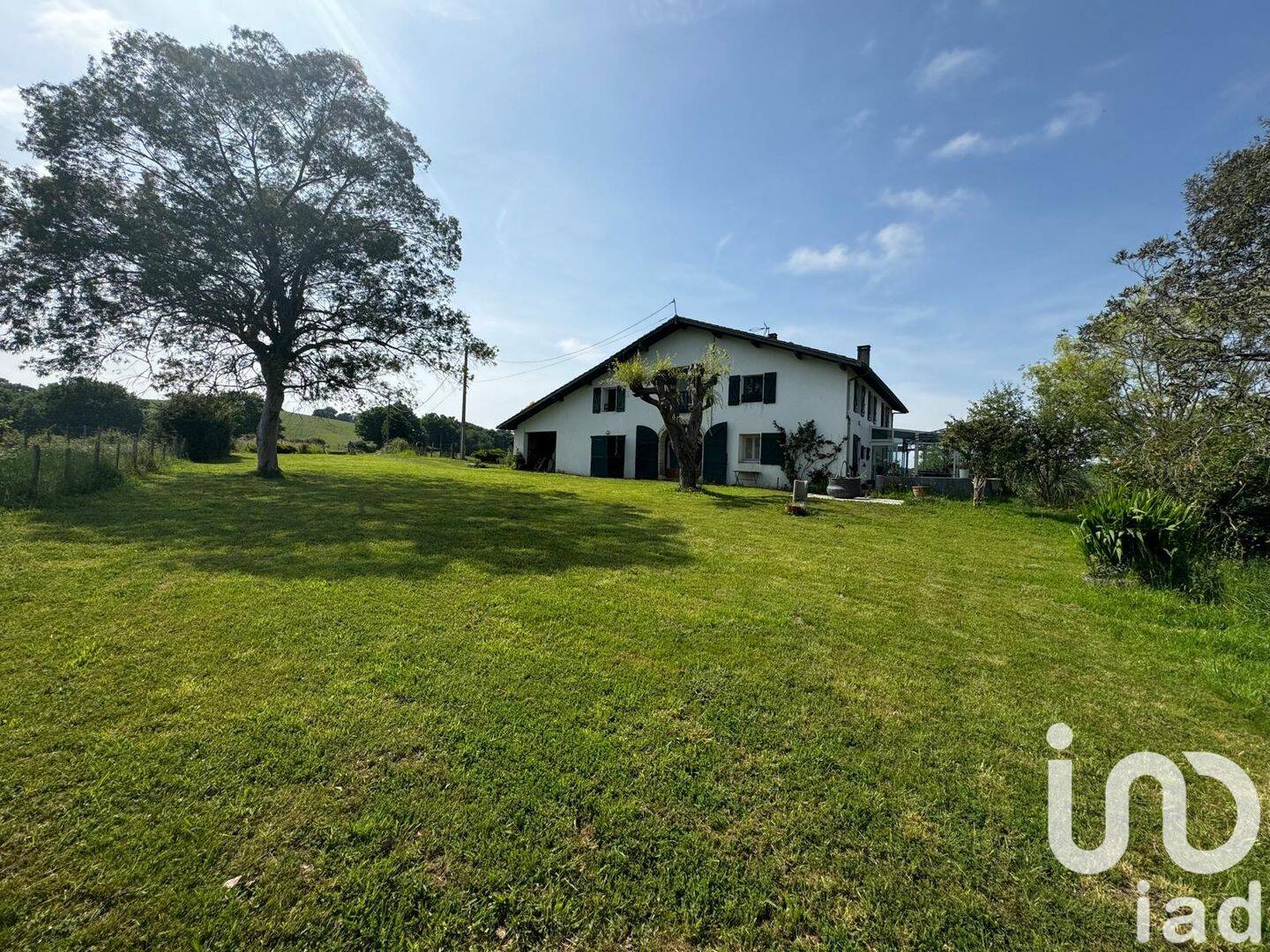 Maison 6 pièces 280 m² · à Bardos · 280 m² · 590 000 €
