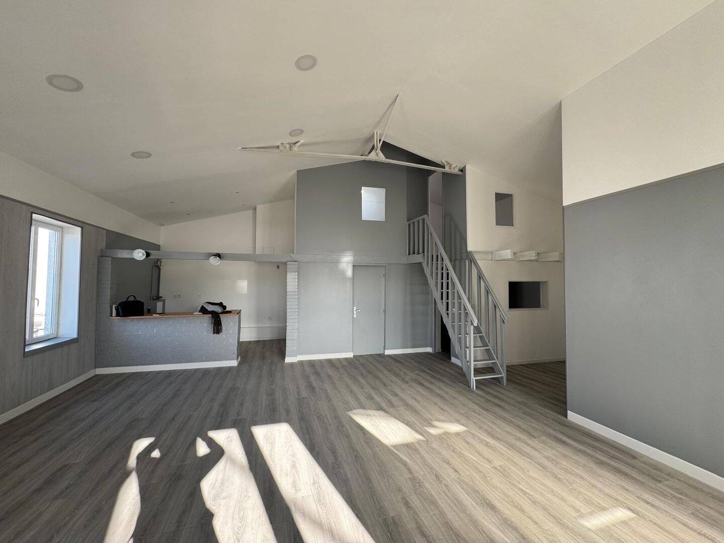 Appartement 4 pièces 126 m² · à Lille · 126,4 m² · 1 270 €