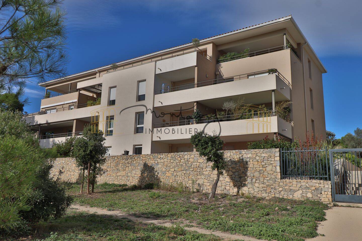 Appartement 3 pièces 64 m² · à Nîmes · 63,5 m² · 220 000 €