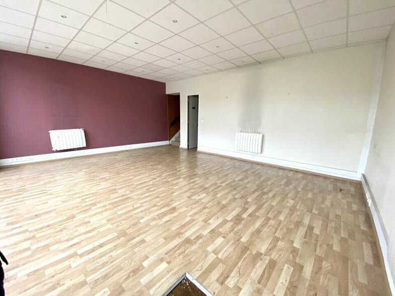 Local commercial à louer 13 333 € 290 m² de surface de vente Notre Dame Versailles 78000
