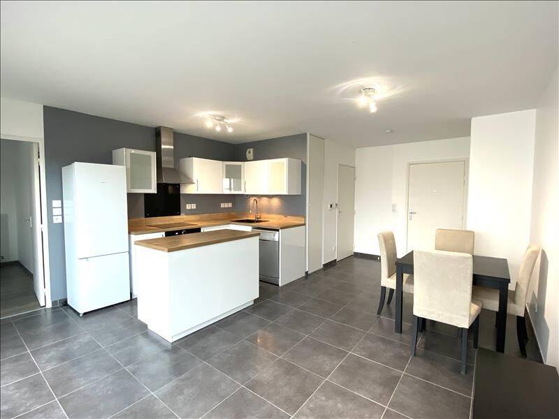 Appartement 2 pièces 45 m² · à Décines-Charpieu · 44,8 m² · 823 €/mois