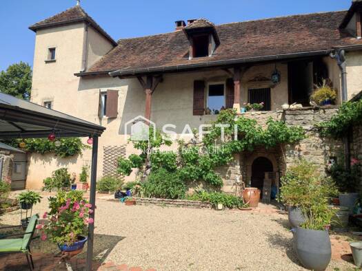 Maison à vendre 287 000 € 7 pièces 5 chambres 200 m² 656 m² de terrain Saint-Gengoux-le-National 71460