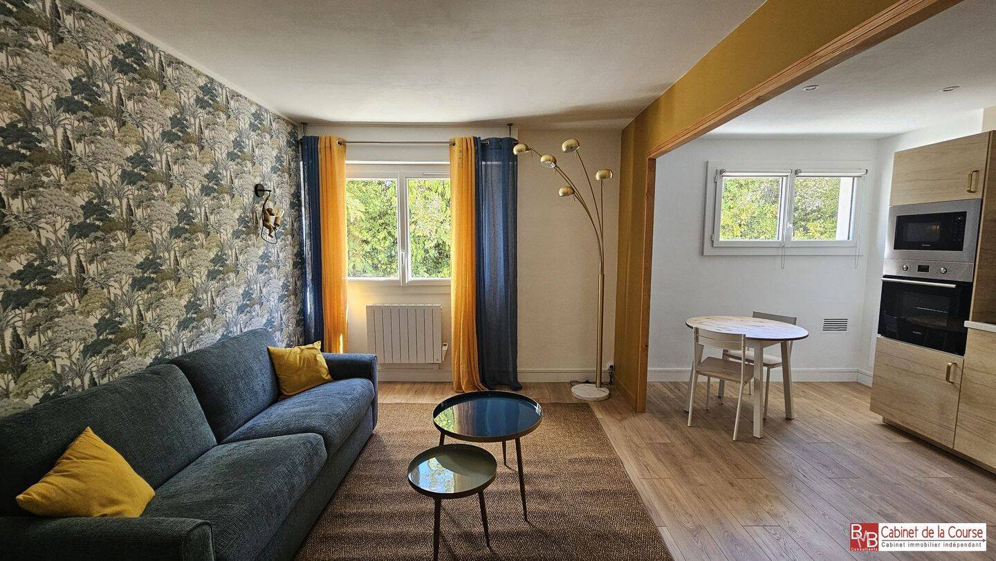 Appartement 1 pièce 38 m² · à Bordeaux · 38 m² · 690 €/mois