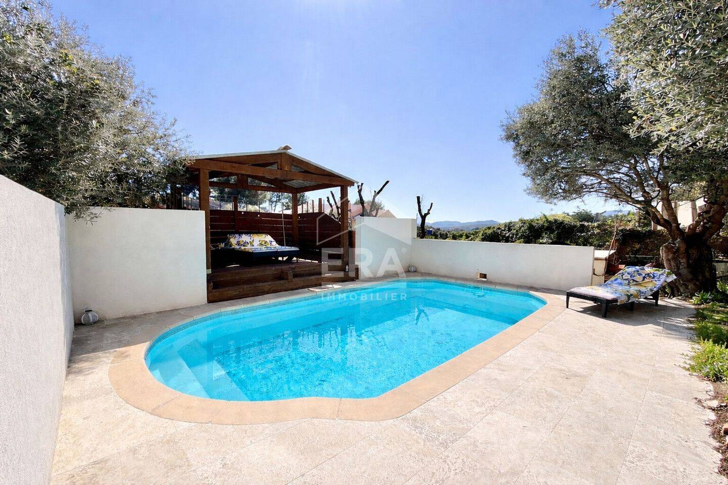 Maison 3 pièces 70 m² · à Ceyreste · 70 m² · 439 000 €