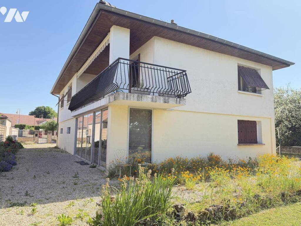 Maison 6 pièces 110 m² · à Genlis · 110 m² · 212 000 €