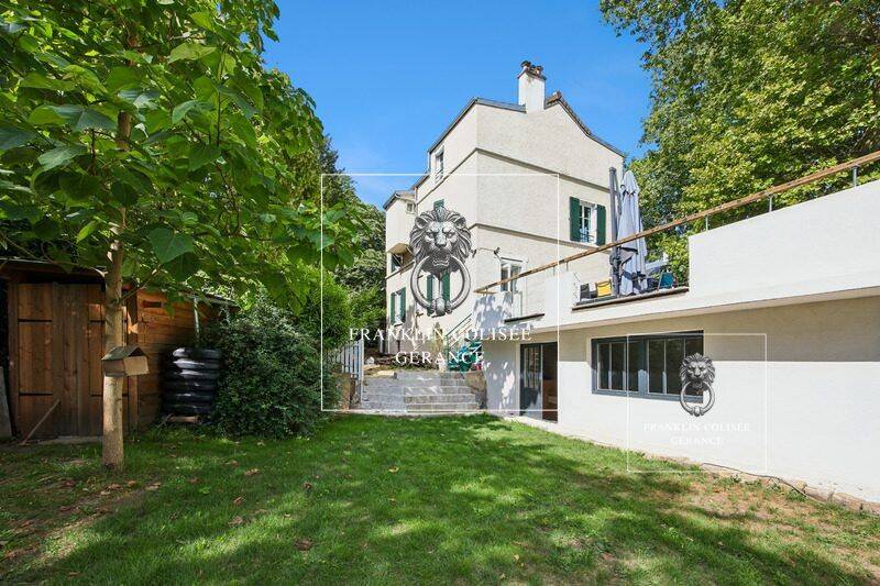 Maison 8 pièces 168 m² · à Louveciennes · 168,1 m² · 3 800 €/mois