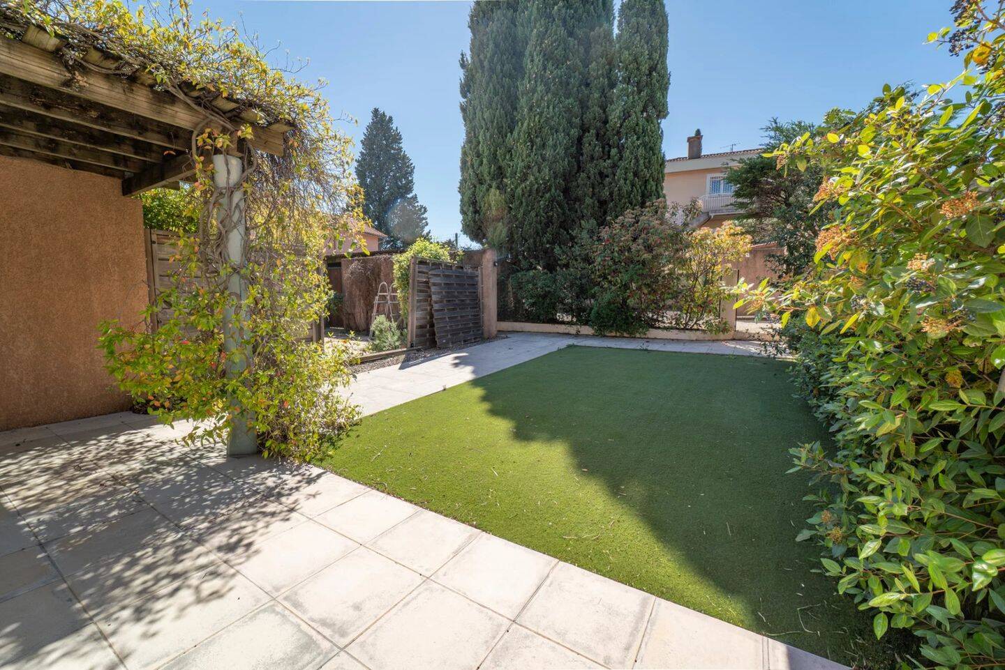 Maison 3 pièces 94 m² · à Nîmes · 94,4 m² · 280 000 €