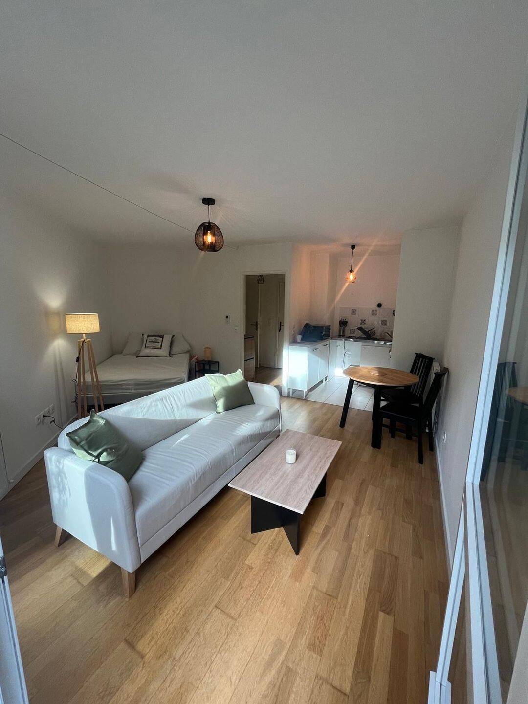 Appartement 1 pièce 30 m² · à Bures-sur-Yvette · 30 m² · 850 €/mois