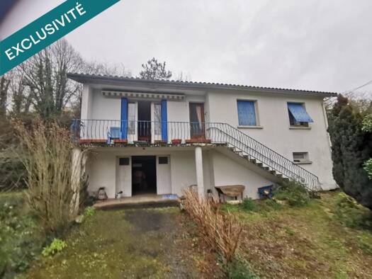 Pavillon à vendre 69 000 € 4 pièces 3 chambres 82 m² 1 765 m² de terrain Ruffec 16700