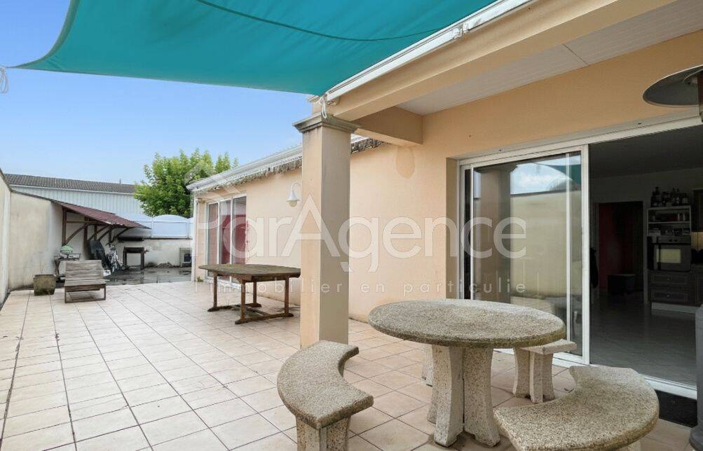 Maison 5 pièces 162 m² · à Saint-Sulpice-de-Royan · 162,3 m² · 313 500 €