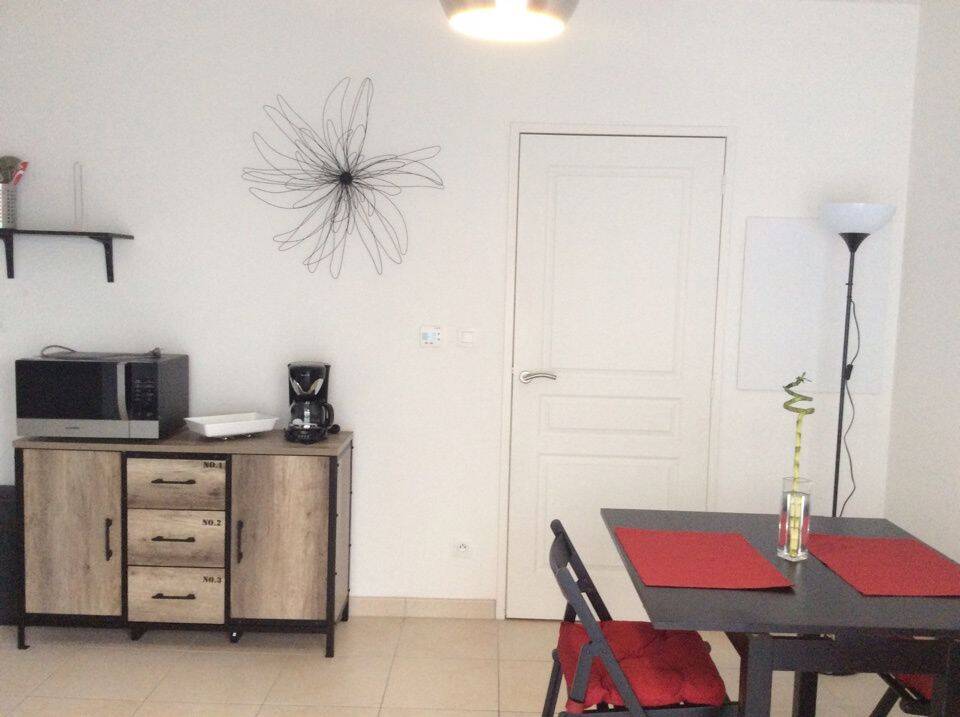 Appartement 1 pièce 29 m² · à Nantes · 28,8 m² · 606 €/mois