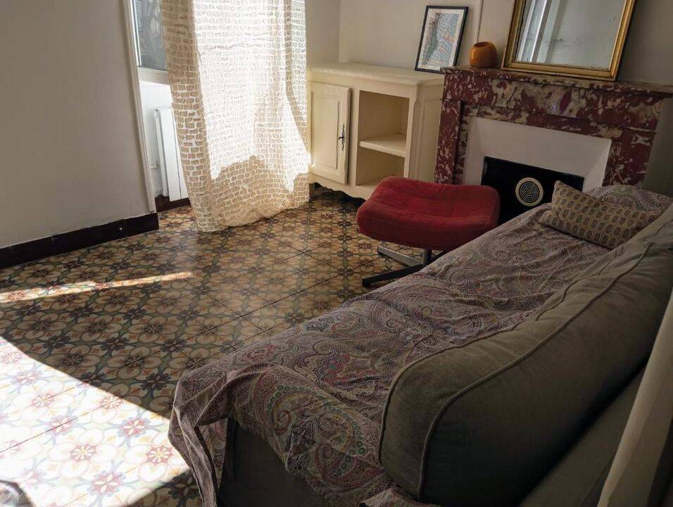 Appartement 1 pièce 34 m² · à Marseille 6ème Arrondissement · 34 m² · 750 €