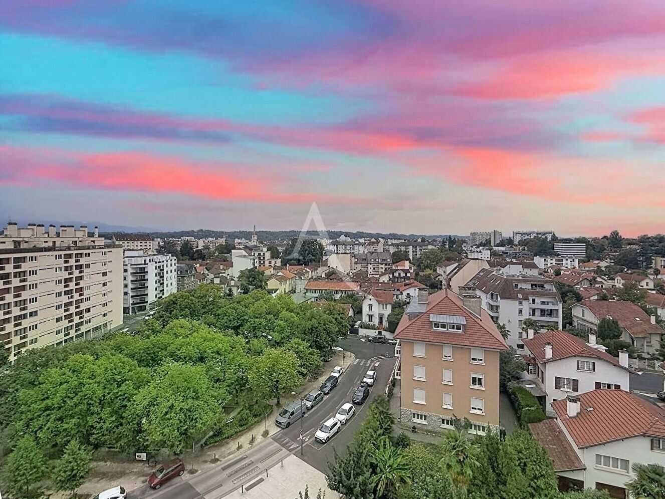 Appartement 4 pièces 102 m² · à Pau · 102 m² · 292 000 €